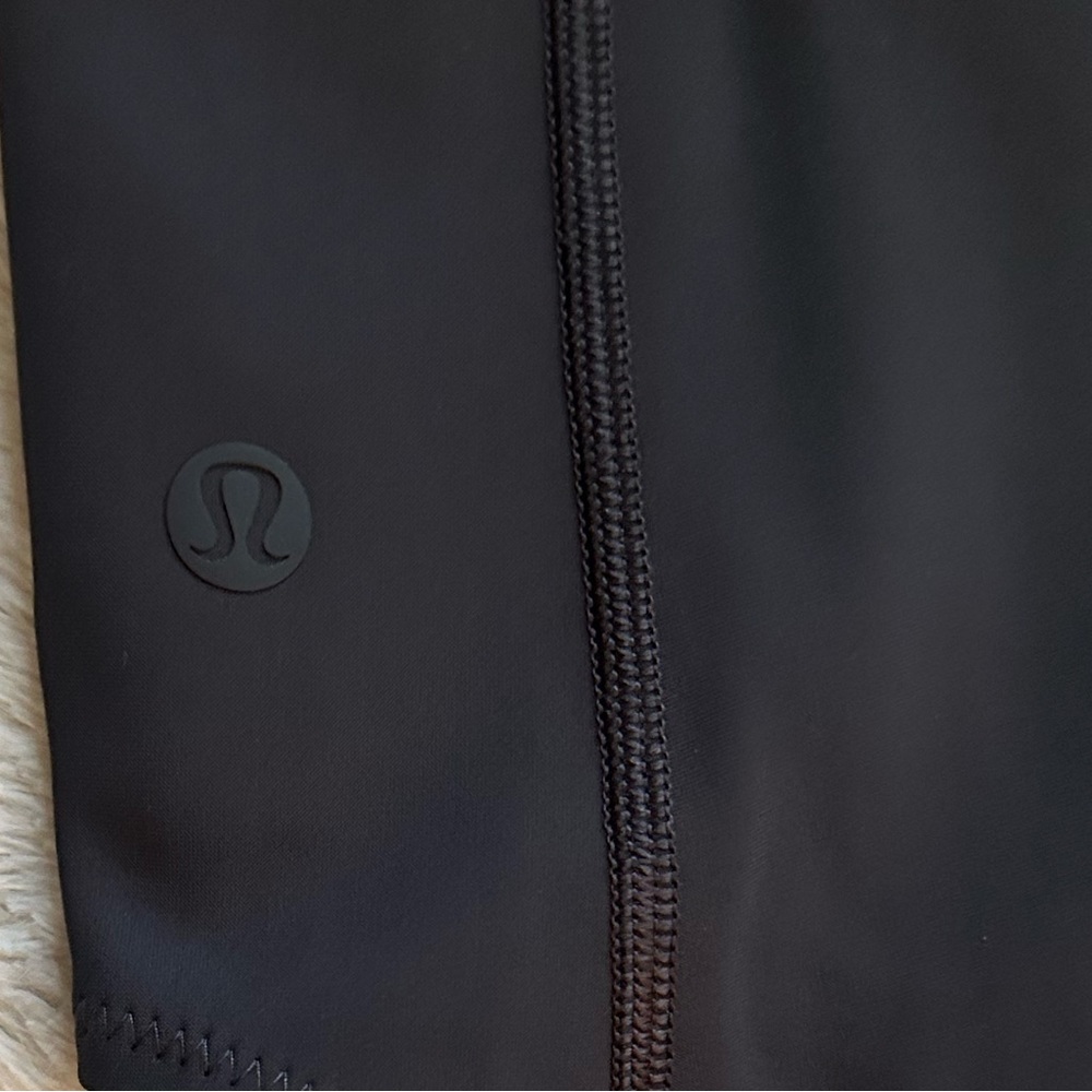 Lululemon Zip-Back Paddle Suit in Obsidian NWT - Picture 9 of 11